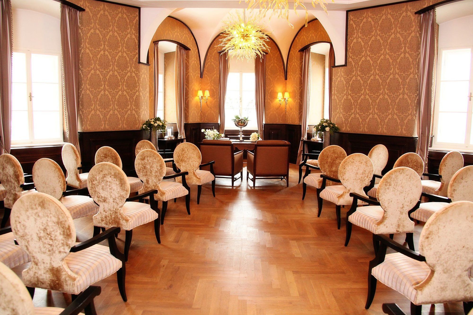 Falkensteiner Schlosshotel Velden - The Leading Hotels Of The World Фельден-ам-Вёртер-Зе Бизнес фото
